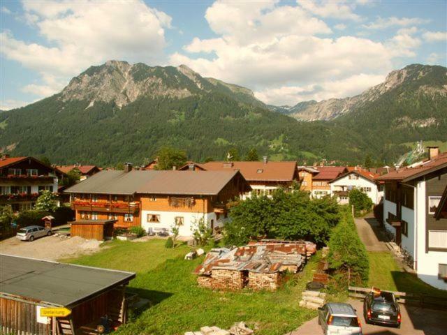 Ferienwohnungen Zint-Spiegl - Bergbahnticket Von Mai Bis November Inklusive! Oberstdorf Exterior photo
